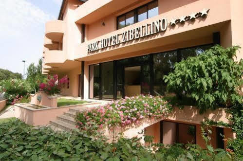 Park Hotel Zibellino Castiglione della Pescaia Exterior photo